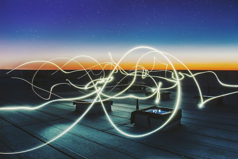 /6-reasons-why-you-should-switch-to-green-energy feature image
