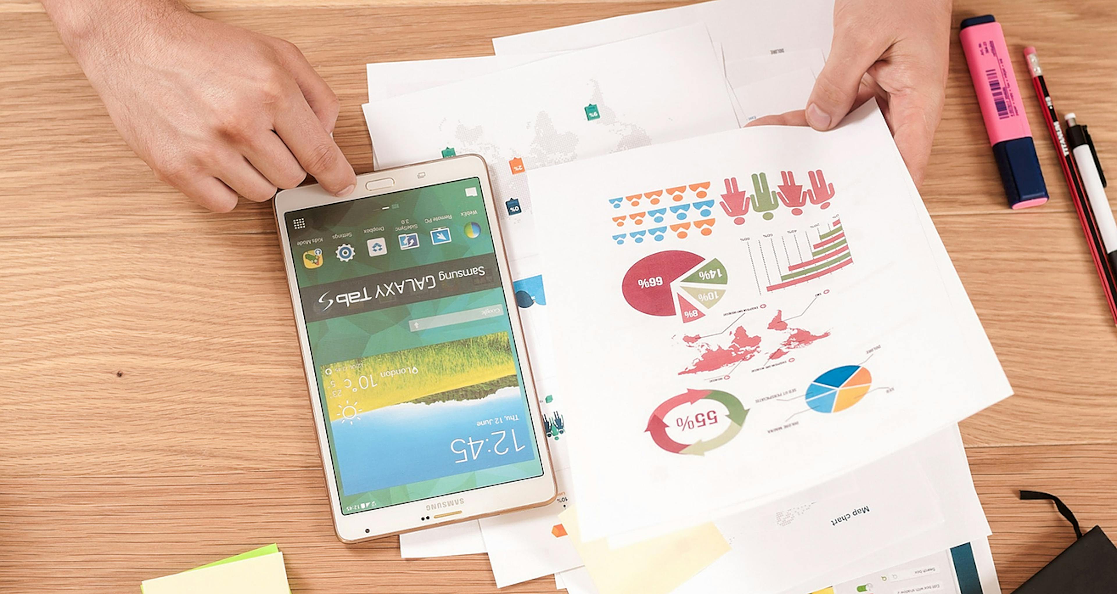 featured image - Authoritative Infographics Promotion Strategies to Boost Traffic