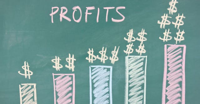 /growth-isnt-the-opposite-of-profitability feature image