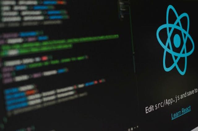 /is-nextjs-a-better-choice-than-react-in-2022 feature image