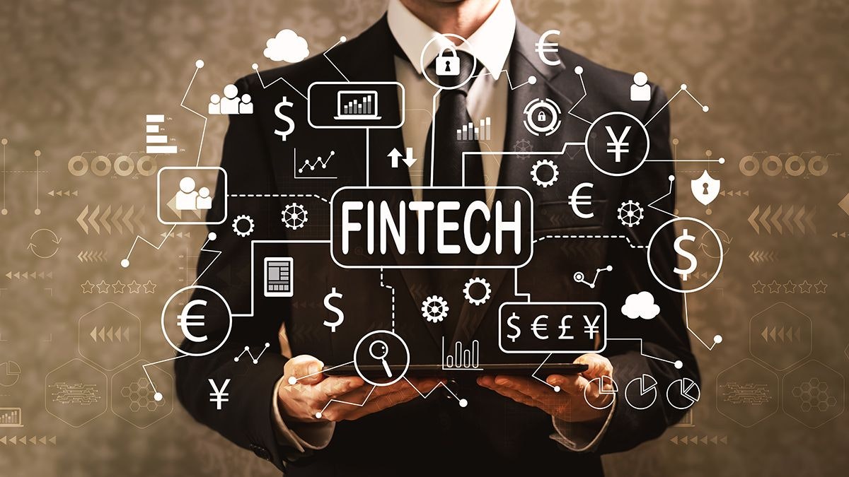 featured image - Top 5 Financial Technology (Fintech) Trends to Watch Out for in 2021