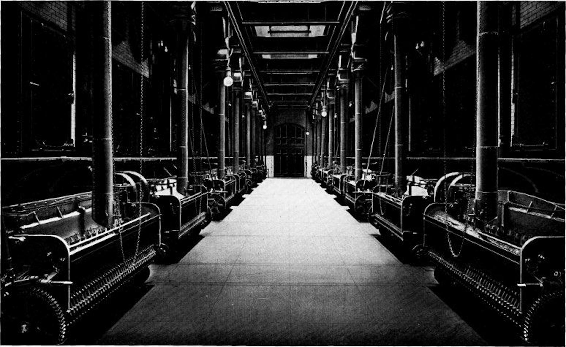 Two Units of 8128 Horse Power of Babcock & Wilcox Boilers and Superheaters at the Fisk Street Station of the Commonwealth Edison Co., Chicago, Ill., 50,400 Horse Power being Installed in this Station. The Commonwealth Edison Co. Operates in its Various Stations a Total of 86,000 Horse Power of Babcock & Wilcox Boilers, all Fitted with Babcock & Wilcox Superheaters and Equipped with Babcock & Wilcox Chain Grate Stokers