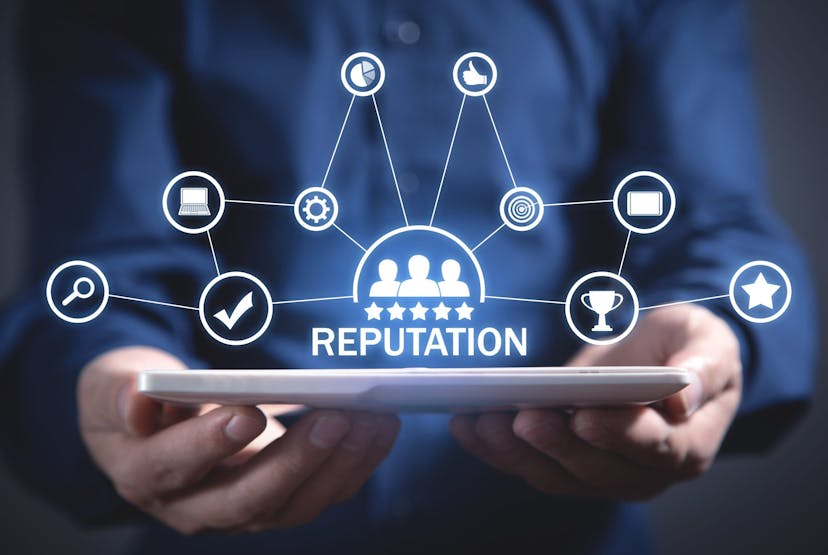 /20-crazy-stories-on-cyber-reputation feature image