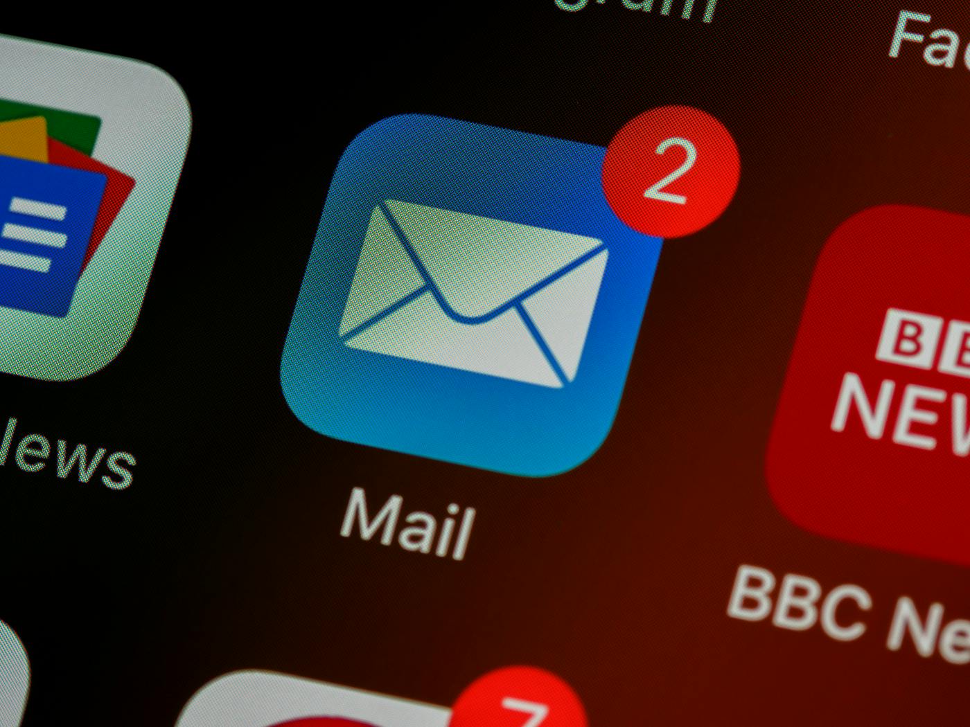 Тенденции угроз электронной почты в 2024 году: мошенничество и атаки, которых следует опасаться