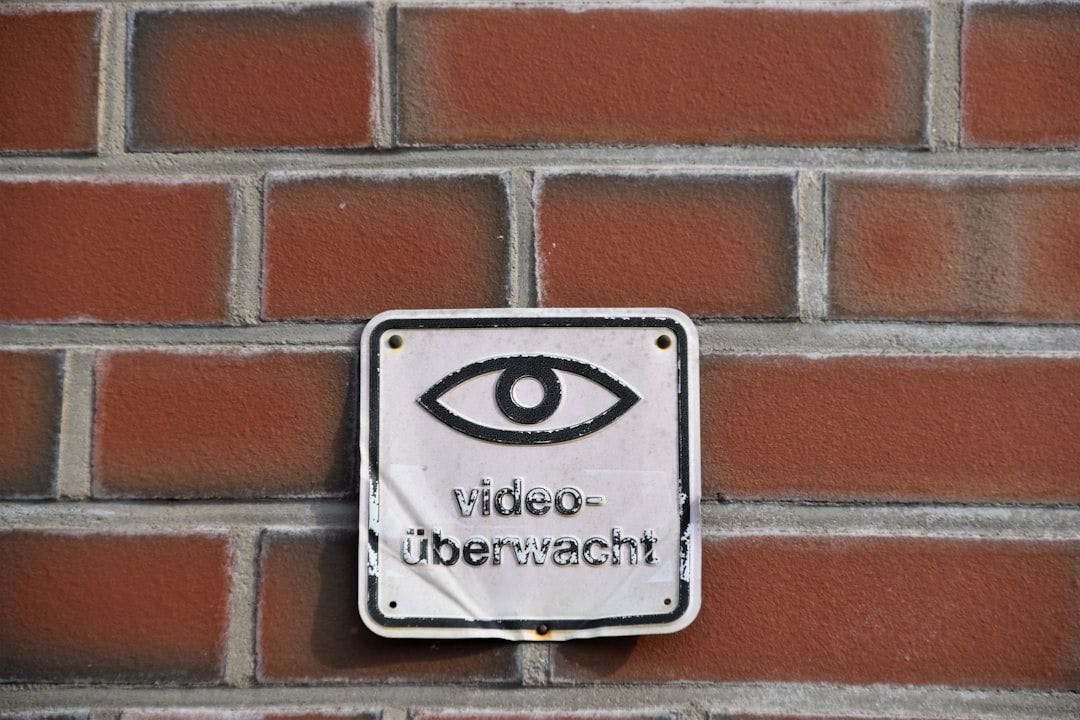 featured image - Train YOLO in 10 Epochs: A Lean Recipe for Marine Micro-Object Detection