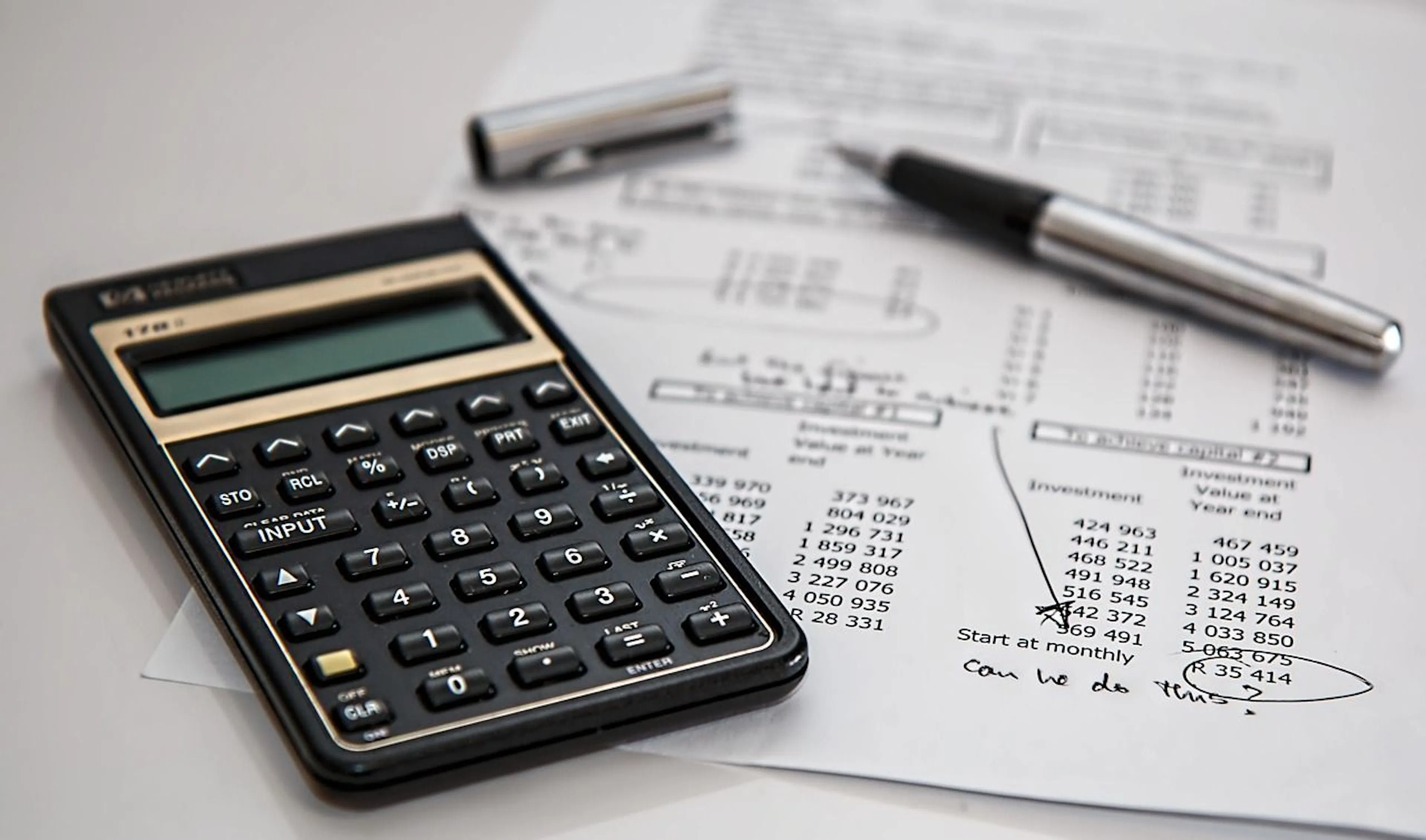 featured image - Uniswap Ticks for Dummies: The Accounting Trick Behind Concentrated Liquidity