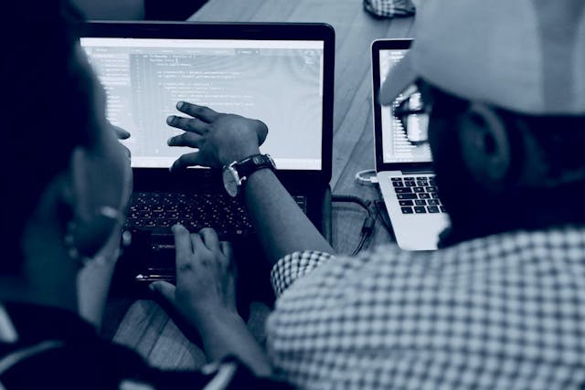 /lessons-from-a-student-driven-onboarding-experiment feature image