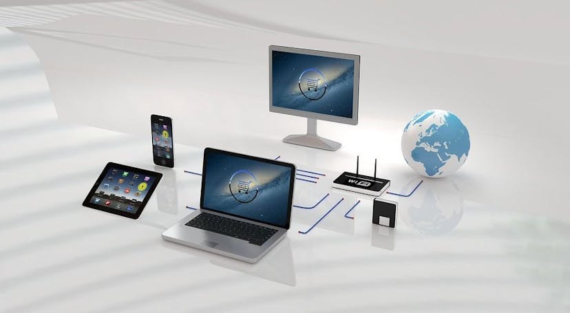 /the-role-of-ip-geolocation-in-streamlining-e-commerce-transactions feature image