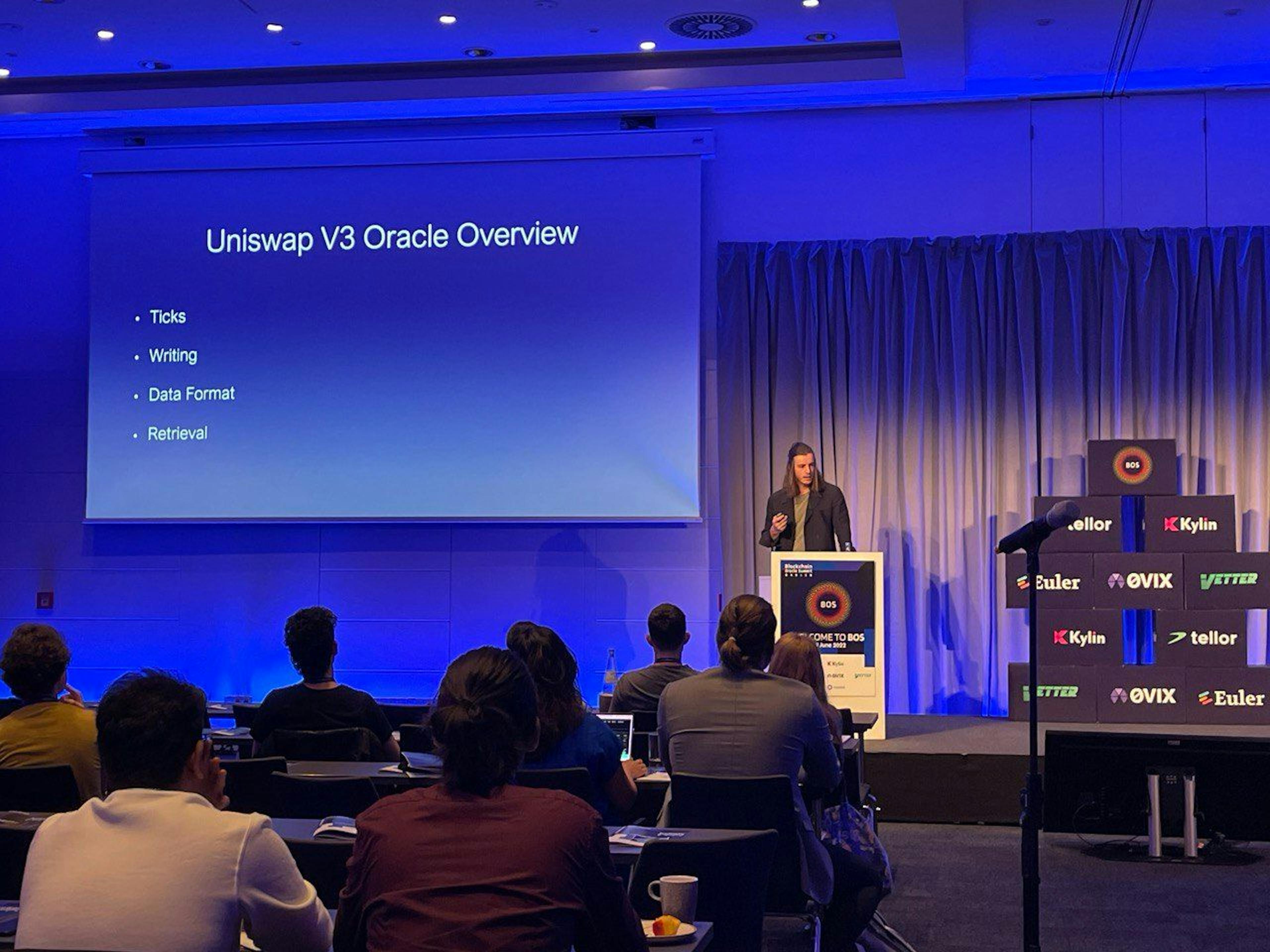 featured image - Finding the Best Method to Aggregate Data Feeds