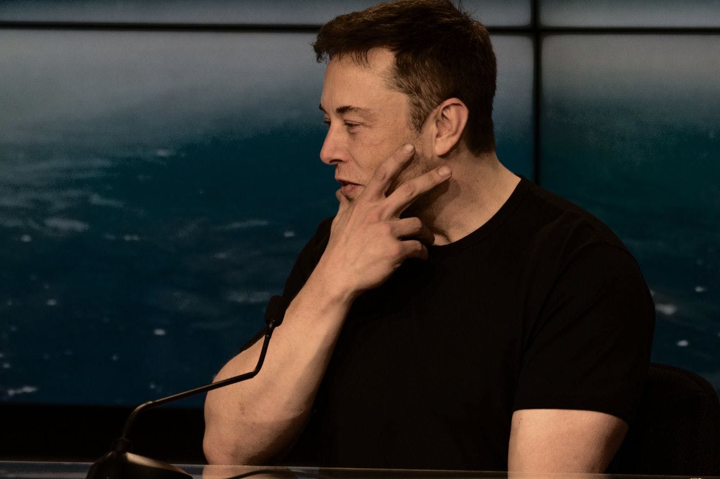 featured image - Elon Musk Shows the Limits of Smart Contracts