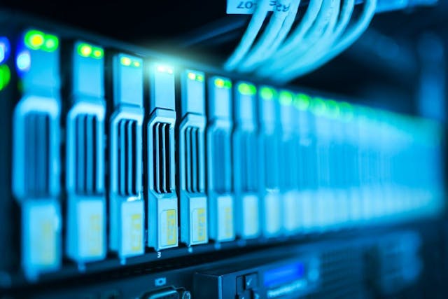 /optimize-data-migration-in-mongodb-resharding-techniques-for-speed-and-scalability feature image