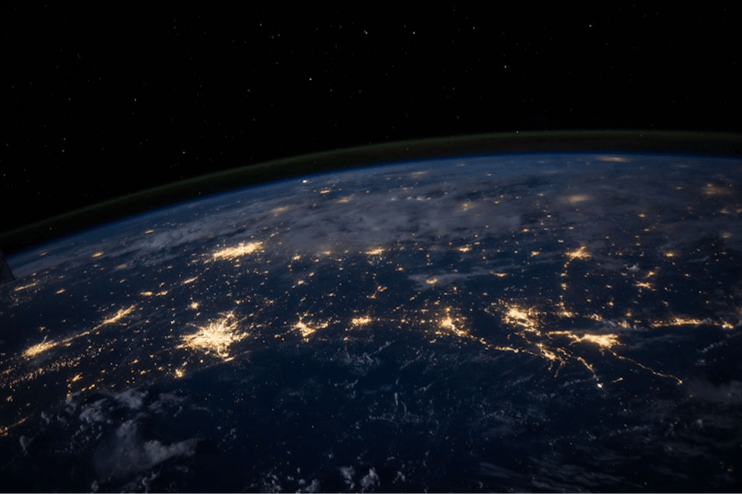 /startup-success-is-now-being-engineered-by-invisible-technologists feature image