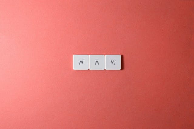 /intro-guide-to-setting-up-a-custom-hashnode-blog-sub-domain-on-netlify feature image