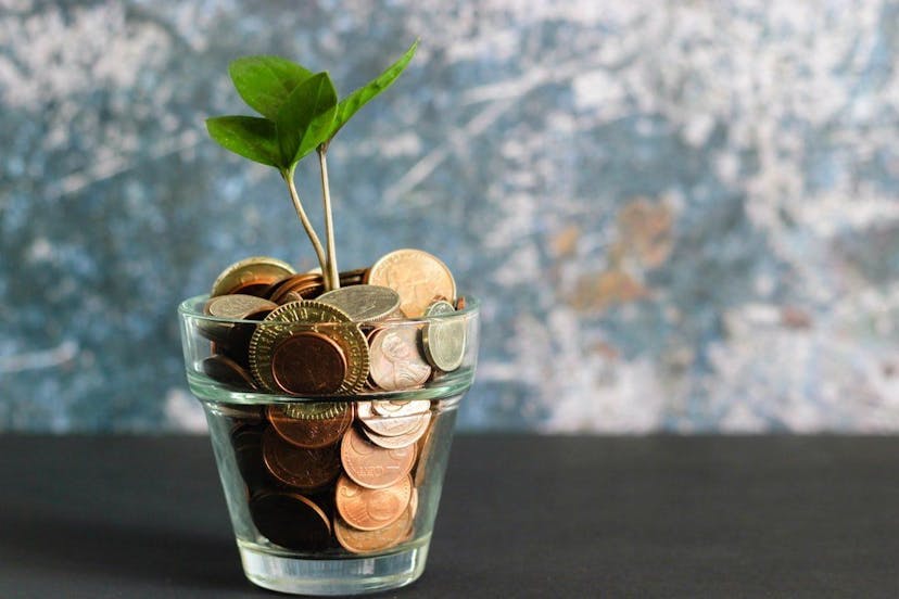 /millennials-and-the-complex-world-of-personal-finance-r435342u feature image