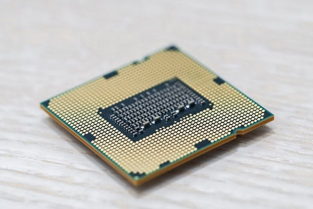 /understanding-modern-cpu-architecturepart-2-microarchitecture feature image