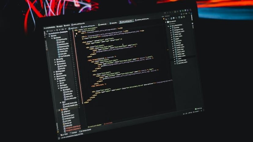 /a-brief-guide-on-typescript-discriminators-tn2a346y feature image