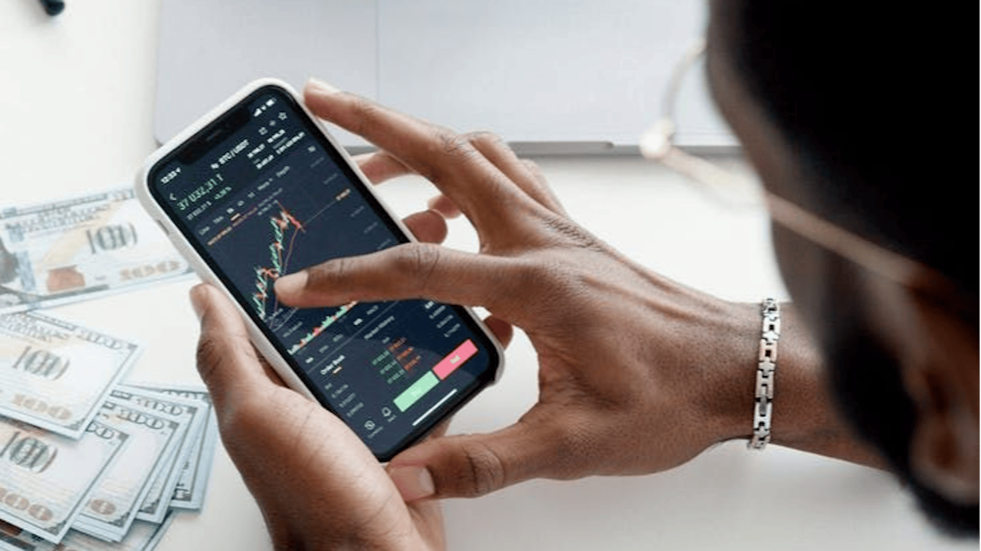 featured image - Dividends vs. Trading Profits