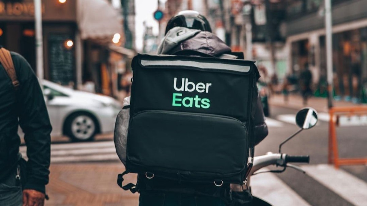 featured image - How Uber Uses AI to Improve Deliveries