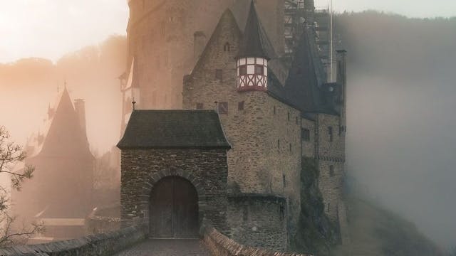 /the-importance-of-gaming-guilds-in-the-web3-gaming-space feature image