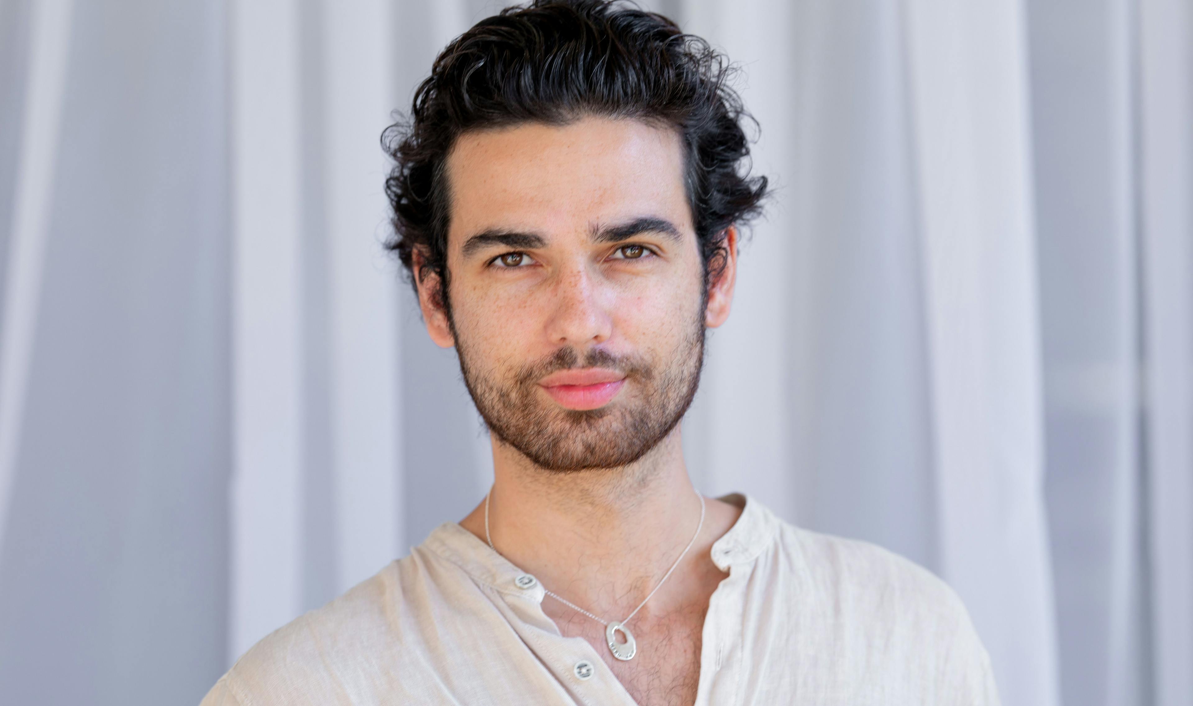 featured image - I am a Big Believer in Deep Work - Interview With Omri Hurwitz, Tech Marketer & Media Strategist