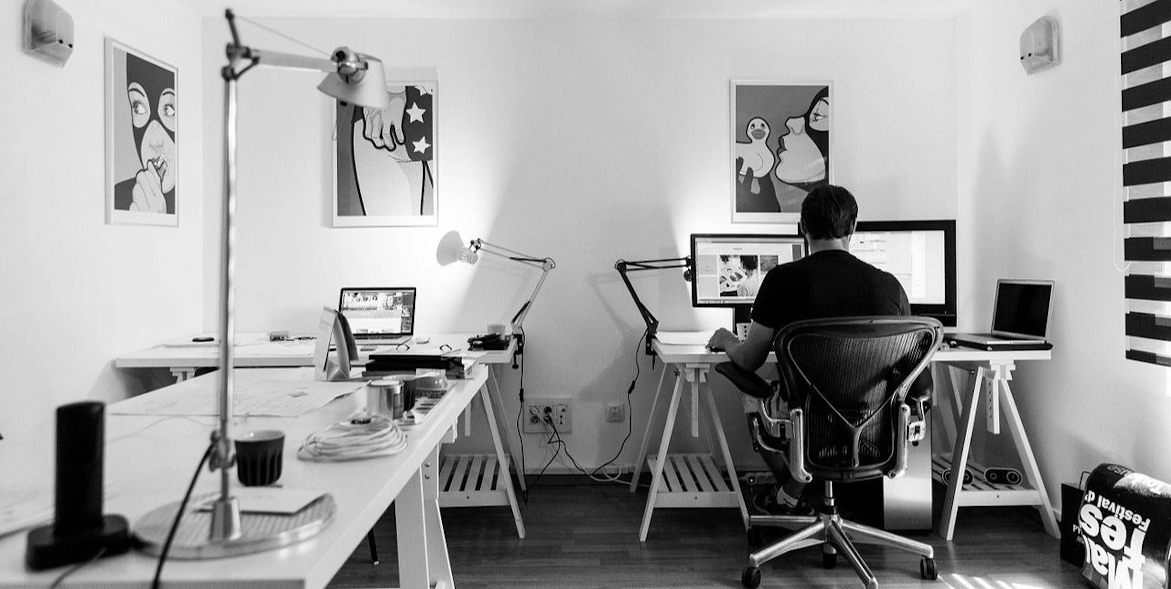 featured image - 6 Essential Things Web Developers Should Know About Marketing in 2021