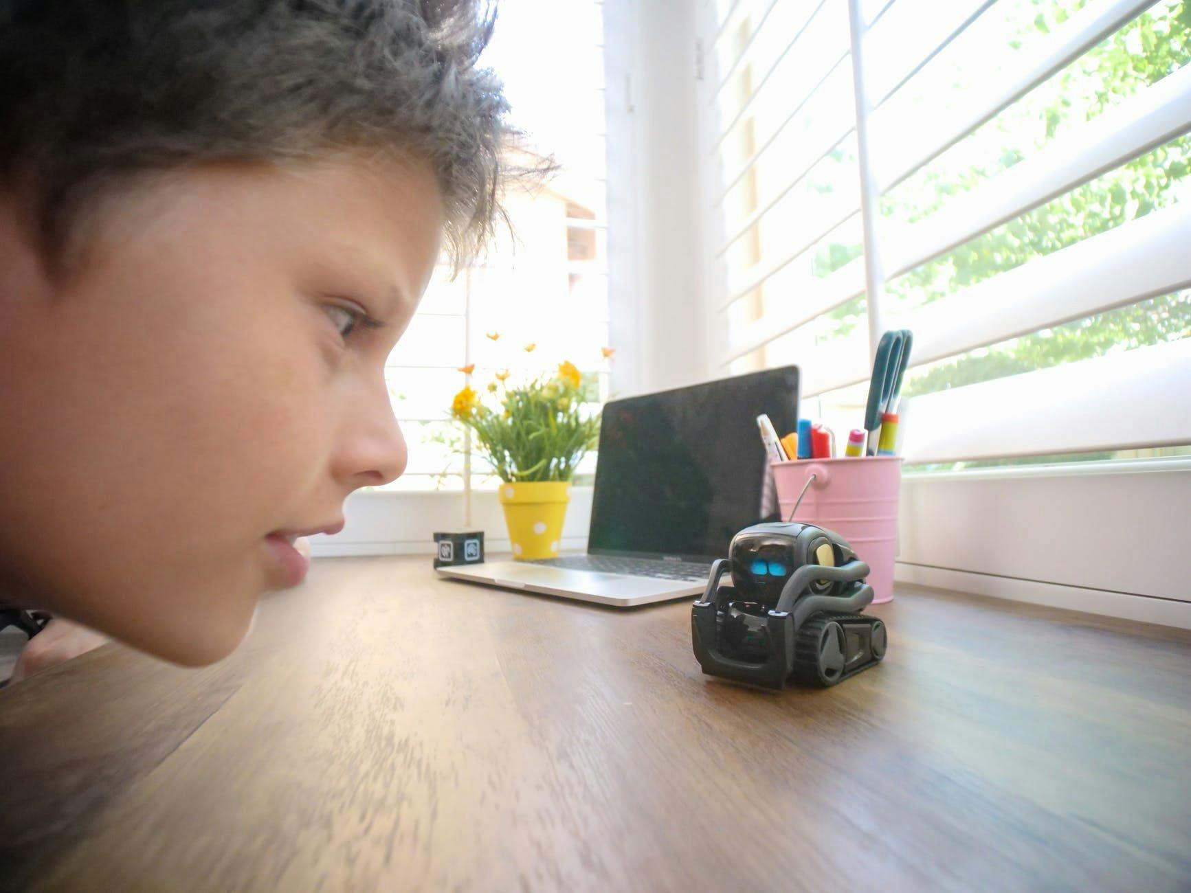 /why-are-we-training-ai-like-dogs-instead-of-humans feature image