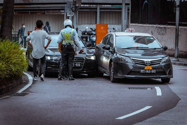 /5-technologies-used-to-prevent-car-accidents feature image