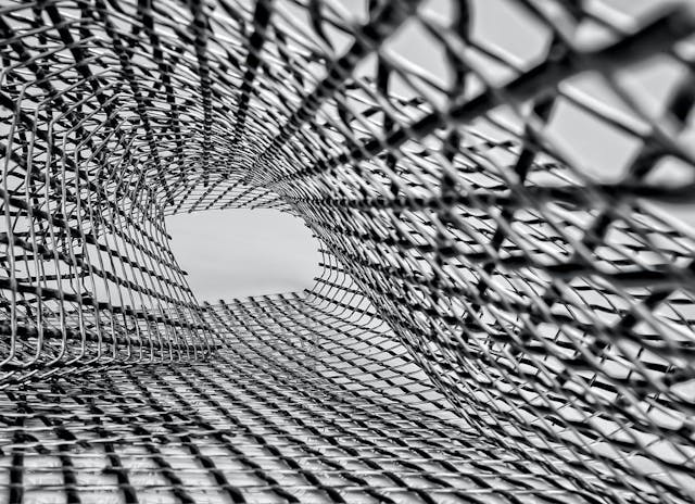 /wtf-is-data-mesh-concept-8o31351v feature image