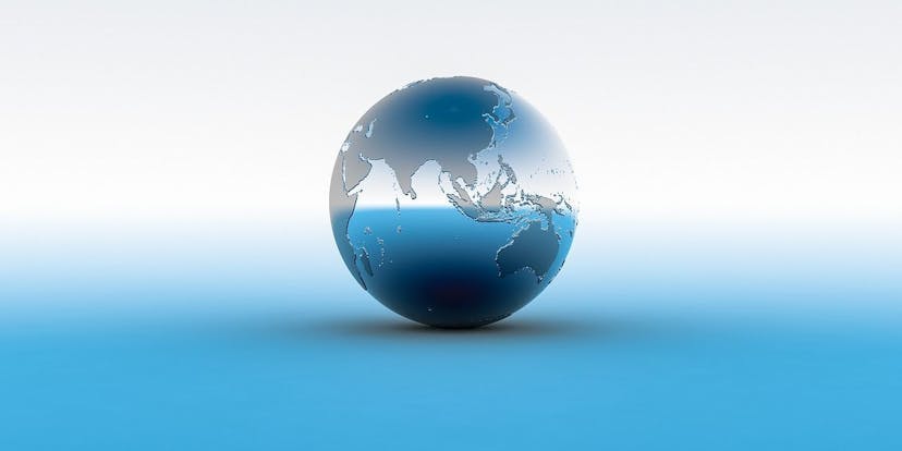 /a-web3-projects-journey-to-organizational-decentralization feature image
