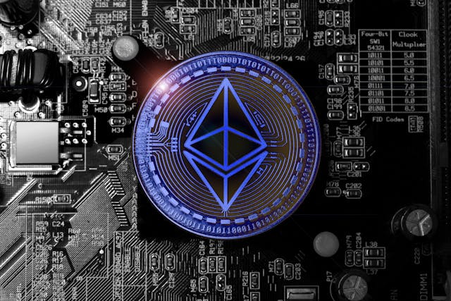 /ethereum-transactions-under-the-hood-dw1a3z4j feature image