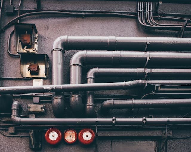 /cicd-pipelines-on-gitlab-and-aws-speed-up-your-deployments feature image