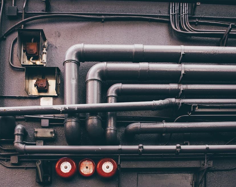 /cicd-pipelines-on-gitlab-and-aws-speed-up-your-deployments feature image