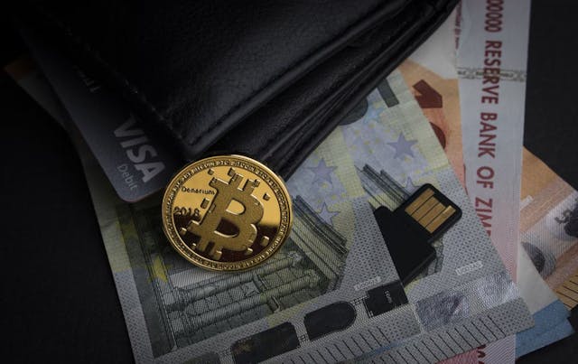 /how-to-buy-bitcoin-anonymously-the-most-secure-ways feature image