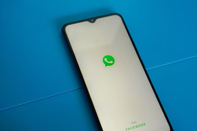 /beyond-whatsapp-alternative-options-for-secure-messenger-apps feature image
