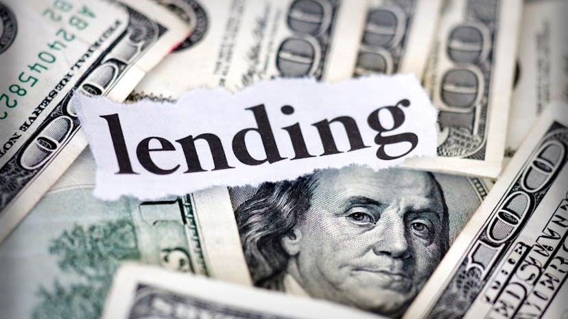 /exploring-the-risk-factors-crypto-lending-vs-traditional-finance feature image