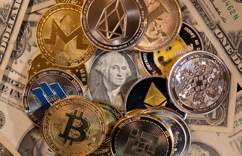 /what-id-buy-if-i-could-only-invest-$1000-in-crypto feature image