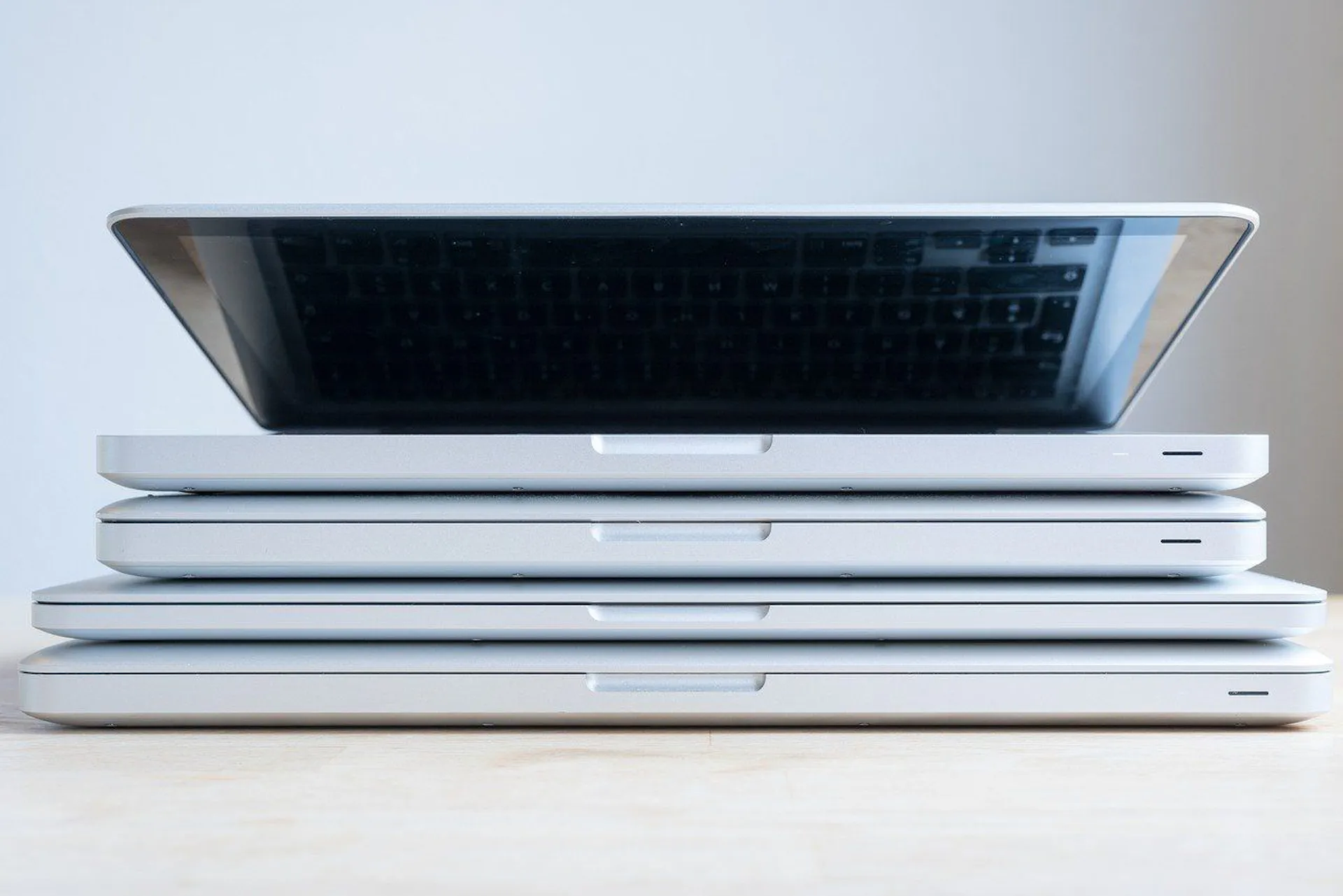 Image Source: https://pixabay.com/photos/laptops-devices-computers ...