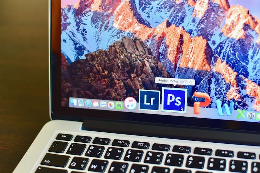 /6-factors-designers-should-consider-when-choosing-an-apple-laptop feature image