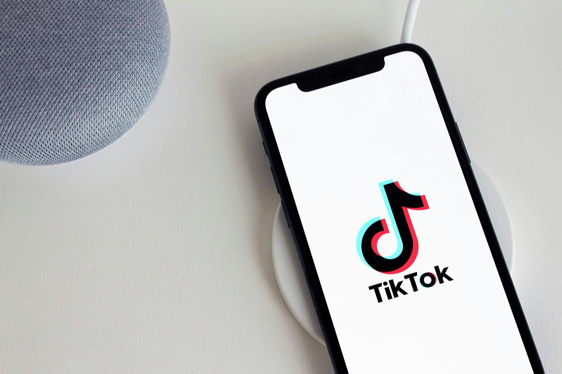 /how-to-hack-tiktok-accounts-5-common-vulnerabilities-3a8337k2 feature image