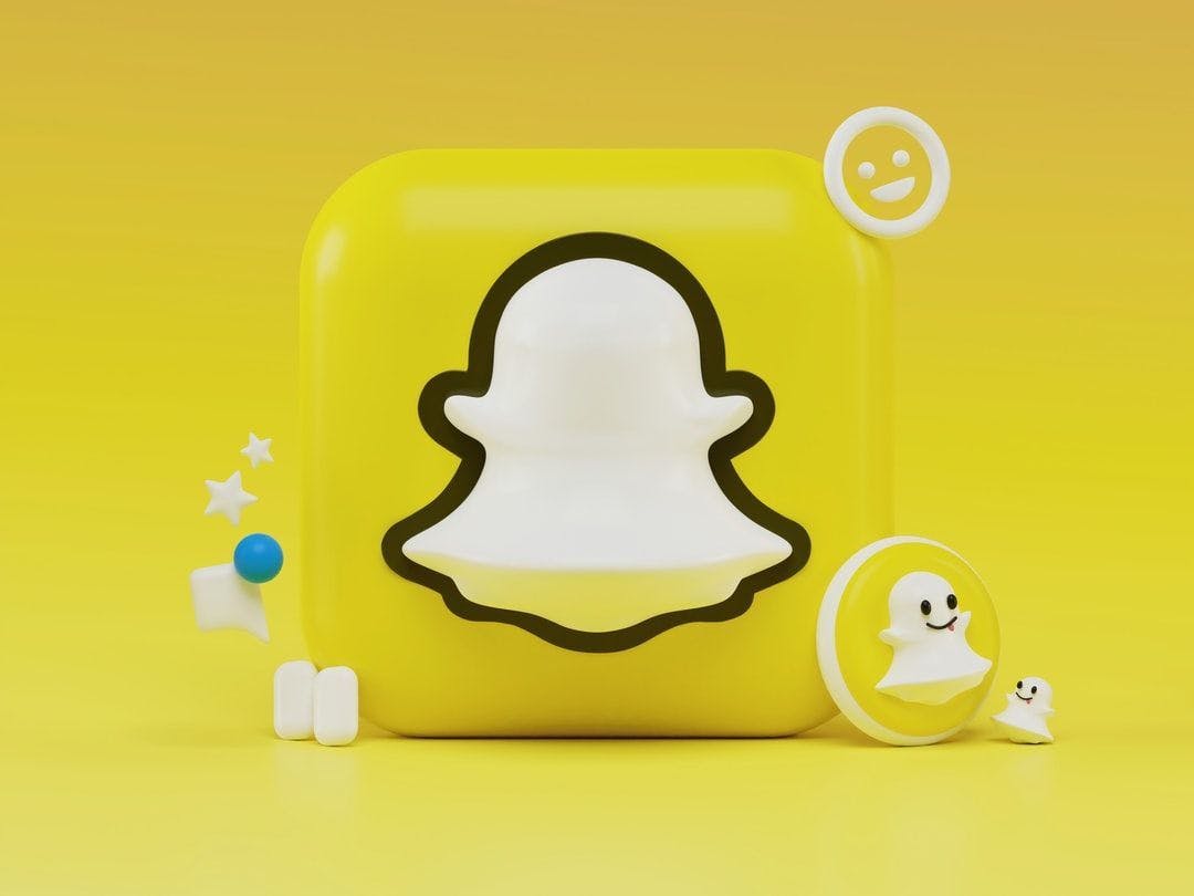 /how-snapchat-accounts-get-hacked-5-indicators-of-compromise-qq2t373l feature image