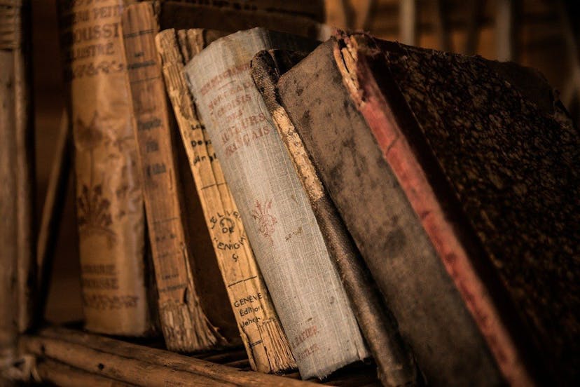 /5-best-cybersecurity-books-for-beginners-1z4l37ji feature image