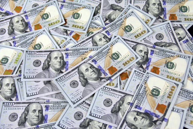 /money-printer-goes-brrr-fraud-confidence-and-the-impact-of-role-of-stablecoins-in-crypto feature image