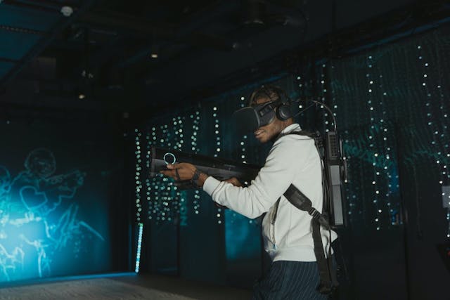 /business-trends-and-gamer-behavior-in-esports-on-pc-and-console feature image