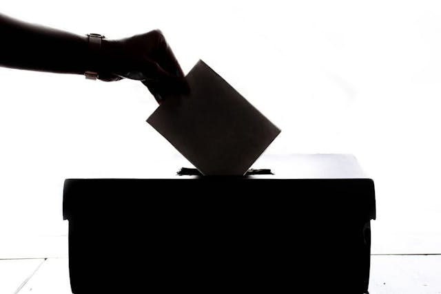 /genai-in-elections-reshaping-campaigns-raising-ethical-concerns feature image