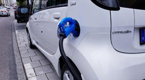 featured image - What Makes EV Startups Succeed (or Fail) from an Engineer’s View