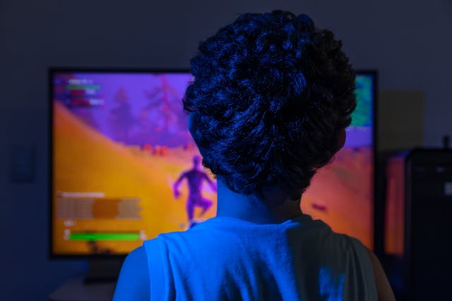 /blockchain-gaming-rarible-vs-exeedme-vs-chiliz-b82e34ps feature image