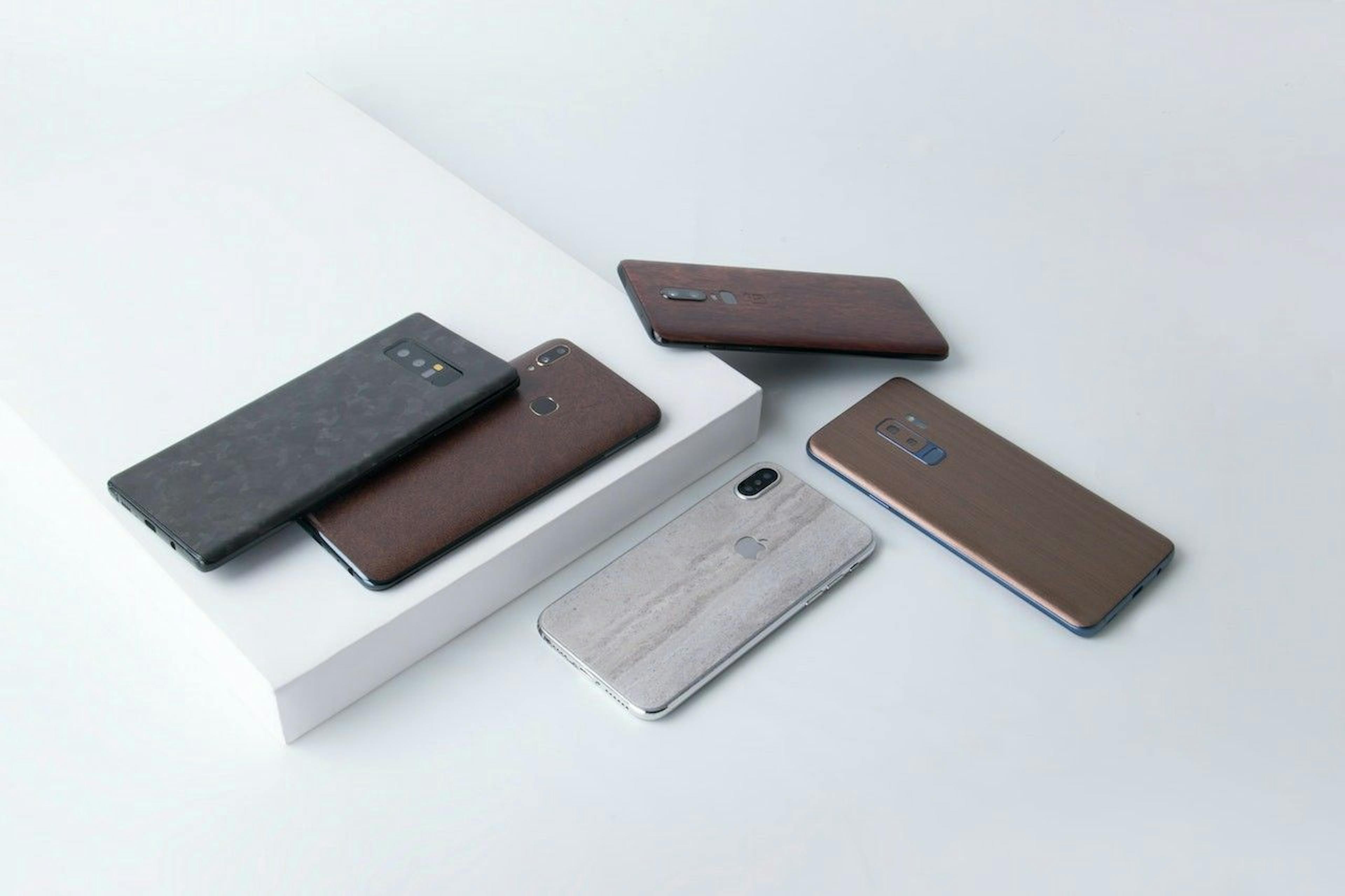 featured image - Mobile Price Classification: An Open Source Data Science Project with Dagshub